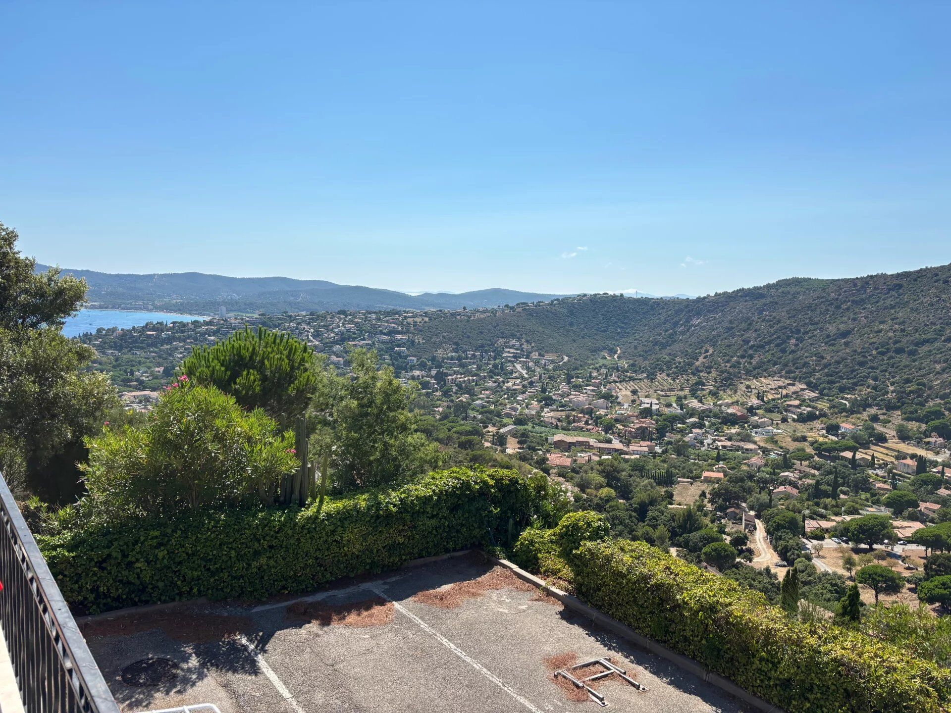 Appartement  T2 à vendre Lavandou (Le) 83980