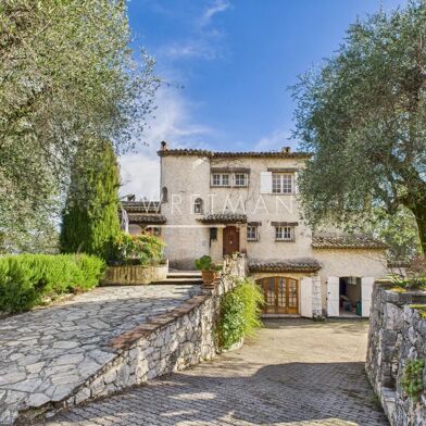 Maison 7 pièces 770000 €