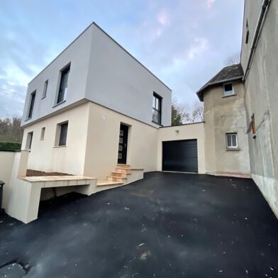 Maison 5 pièces 349000 €