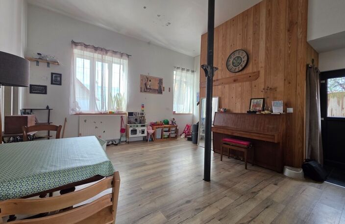 Maison de ville de 117 m², 5 chambres avec terrain à PANISSIERES — photo 5