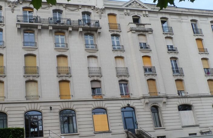 Appartement à vendre 5 pièces NERIS LES BAINS (03) — photo 2