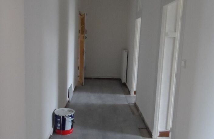 Appartement à vendre 5 pièces NERIS LES BAINS (03) — photo 5