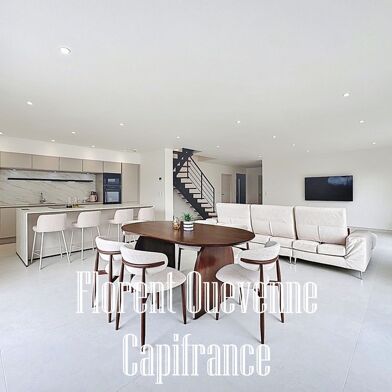 Maison 6 pièces 399000 €