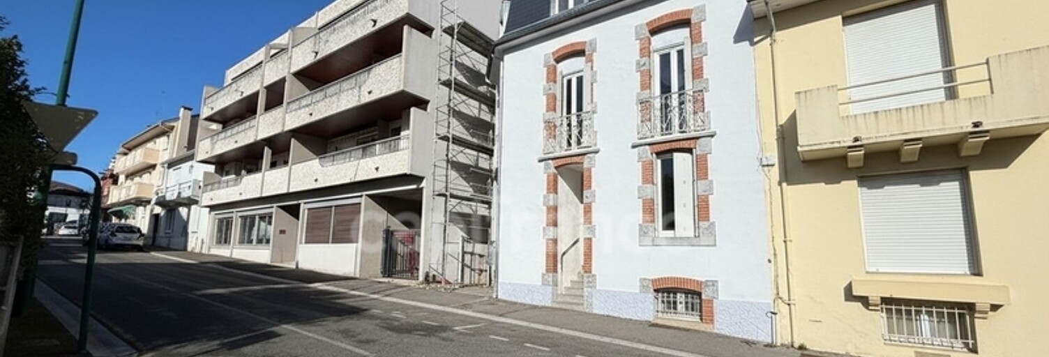 Immeuble  162 m² à vendre à Lourdes (65100)