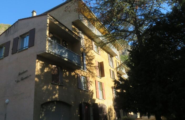 APPARTEMENT T1 de 48.50 m2, vendu meublé à  DIGNE LES BAINS (04) — photo 3