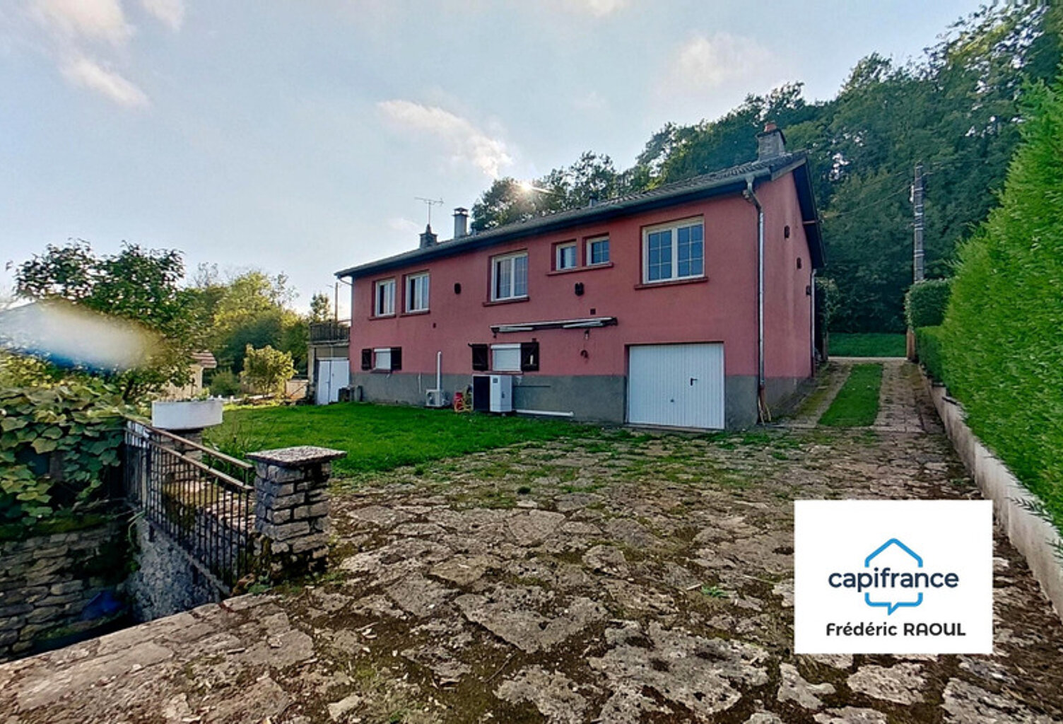 Maison de plain-pied avec sous-sol complet, studio et grand terrain – Vue dégagée — photo 1