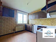 Maison de plain-pied avec sous-sol complet, studio et grand terrain – Vue dégagée — photo 4
