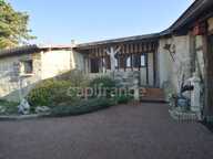 Demeure en pierre du XVIIIe siècle - poutres apparentes - 3 chambres - 2 boxes à chevaux - 18 000m2 de terrain - proche de MARMANDE (47) — photo 2
