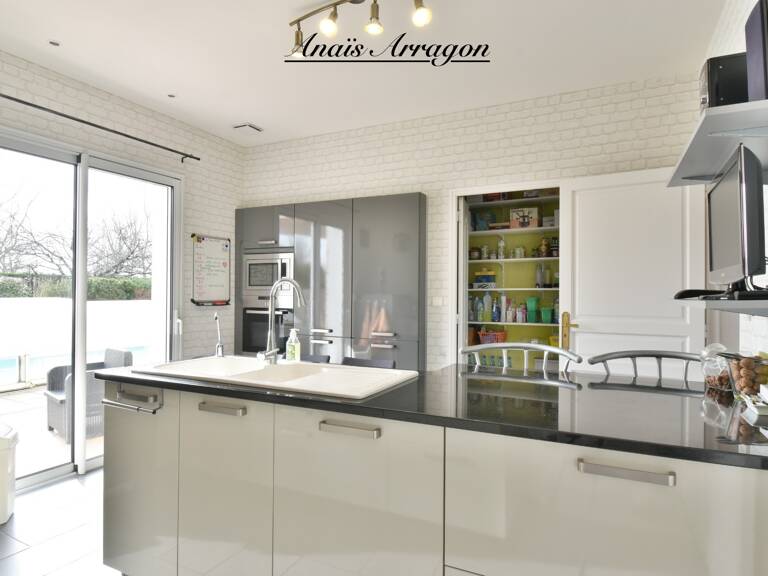 Maison de plain pied à SAINTE LIVRADE SUR LOT (47) — photo 1