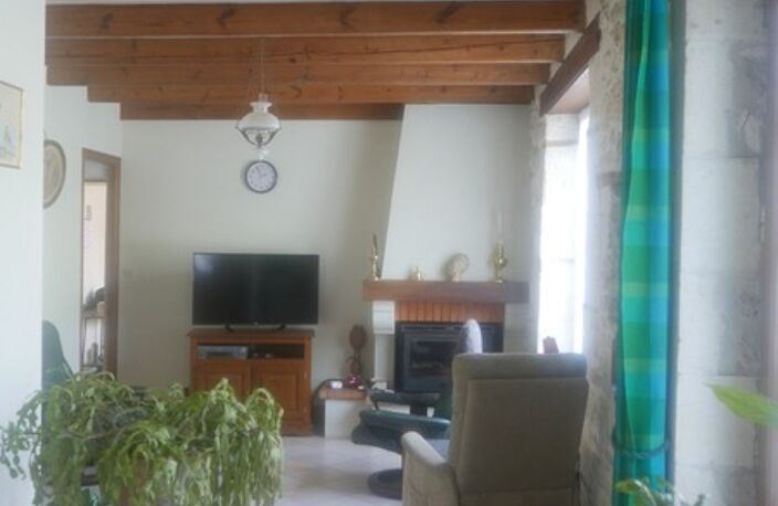 Maison de village en pierre avec dépendances — photo 5