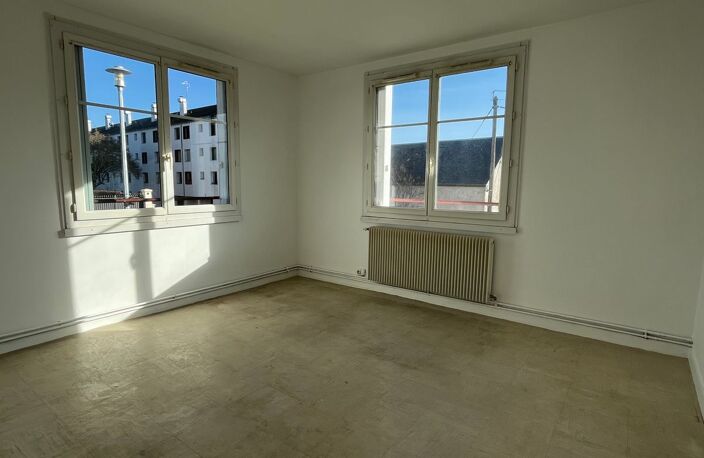 Loches - Appartement T3 — photo 2