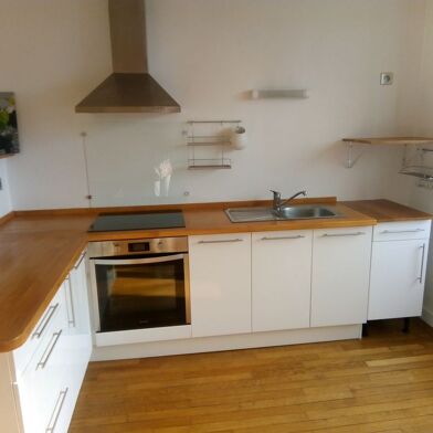 Appartement 3 pièces 775 €