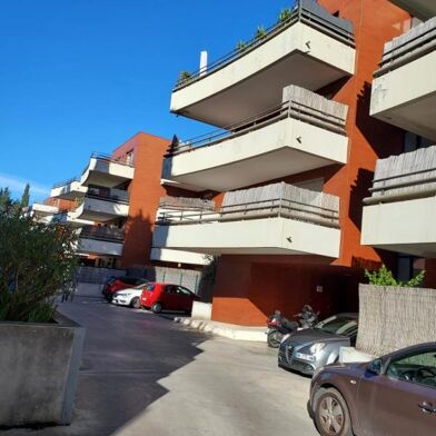 Appartement 2 pièces 740 €