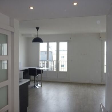 Appartement 2 pièces 720 €