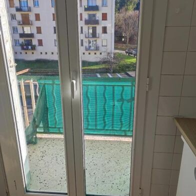 Appartement 4 pièces 650 €