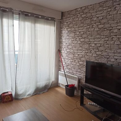 Appartement 2 pièces 822 €