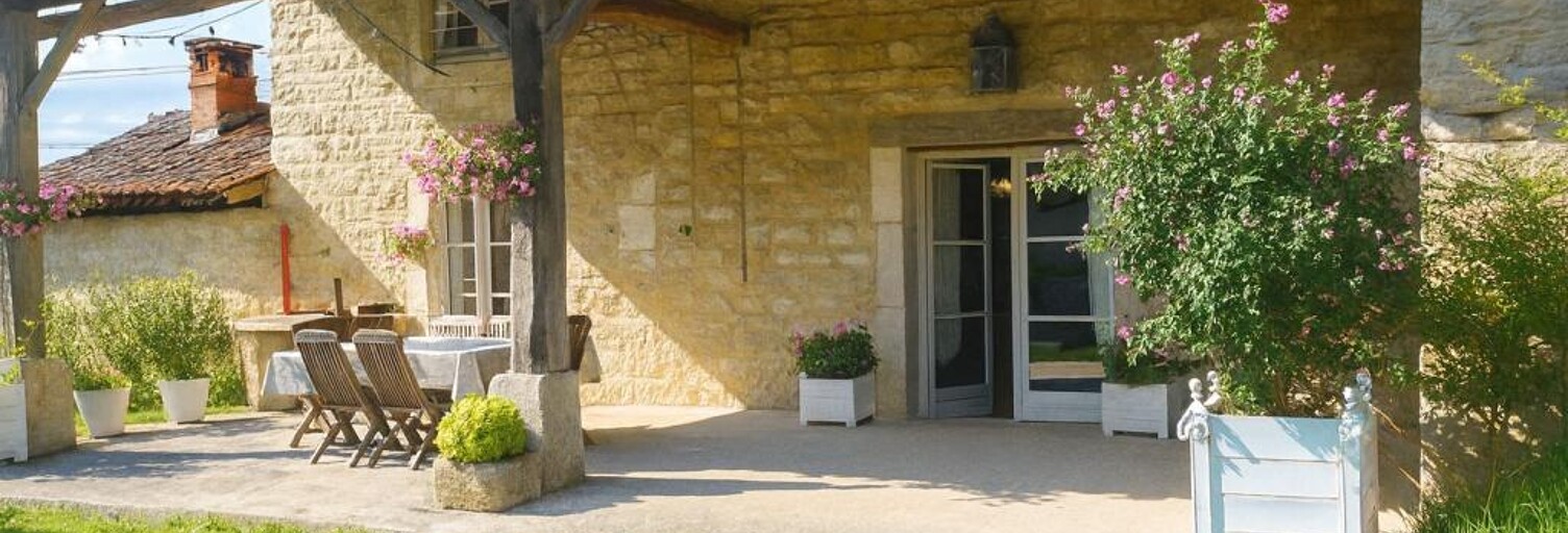 Maison 3 Pièces 80 m² à louer à Saint-Martin-du-Mont (01160)