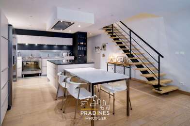 Appartement 6 pièces 399900 €