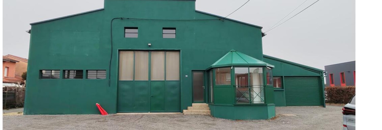 Local industriel  450 m² à louer à Villefranche-sur-Saône (69400)