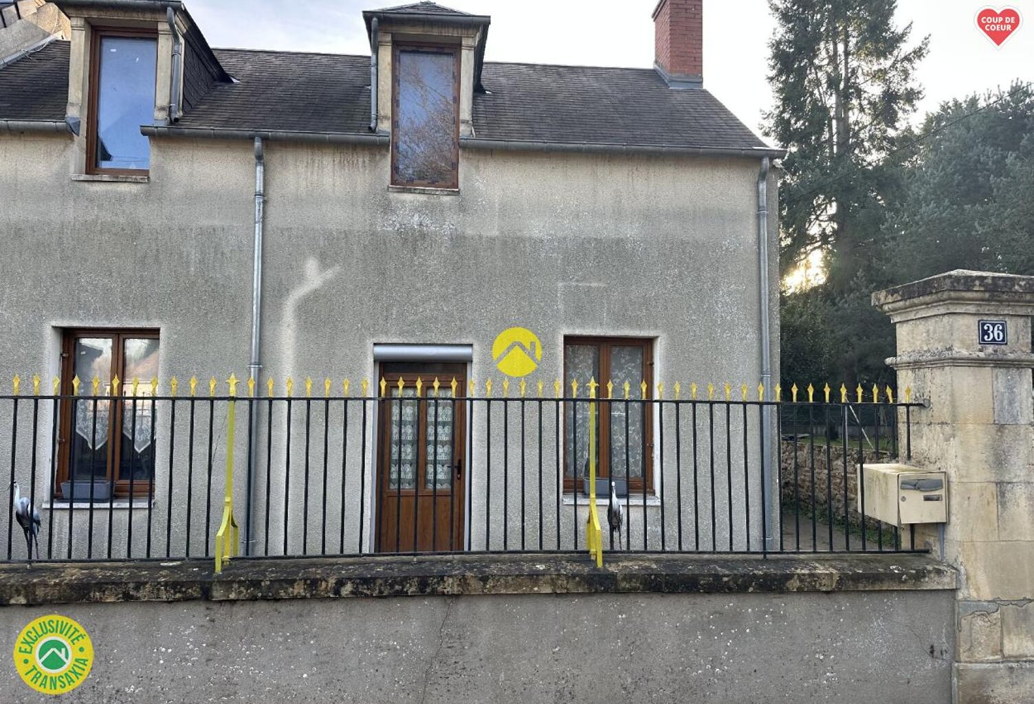 MAISON DE CARACTERE EN CENTRE VILLE — photo 1