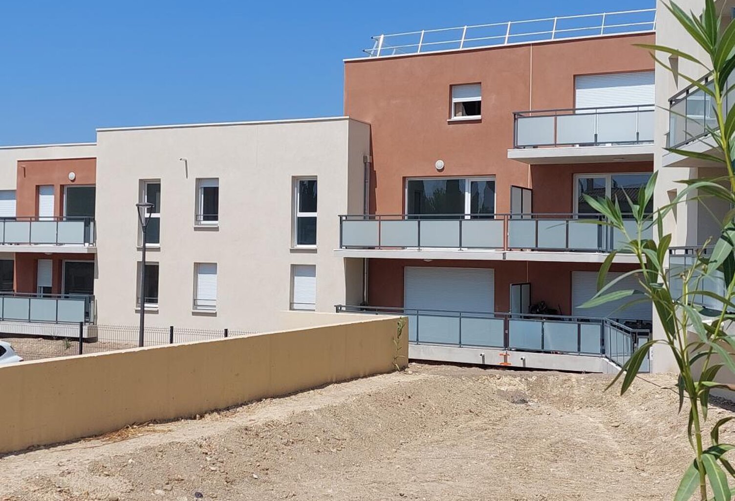 APPARTEMENT T3 EN RDC AVEC TERRASSE ET PARKING — photo 1