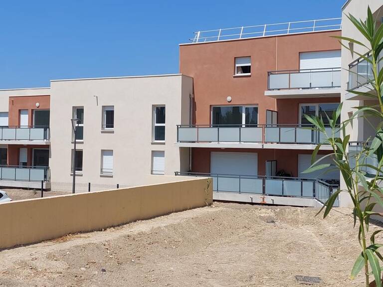 APPARTEMENT T3 EN RDC AVEC TERRASSE ET PARKING — photo 1