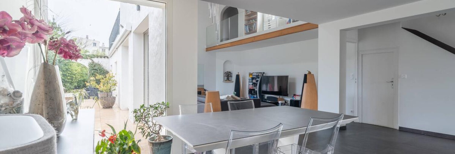 Maison 8 Pièces 298 m² à vendre à Mérignac (33700)