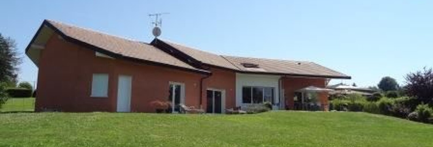 Maison 5 Pièces 237 m² à louer à Messery (74140)