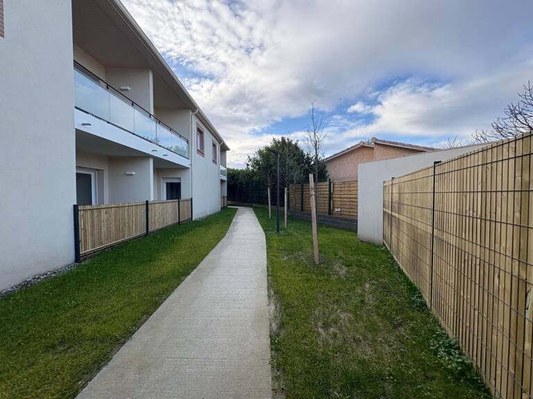 Spacieux T3 dans une résidence à Castelginest — photo 1