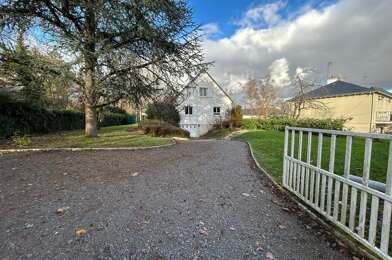 Maison 6 pièces 1614 €