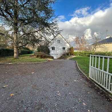 Maison 6 pièces 1614 €