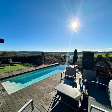 Maison 4 pièces 620000 €