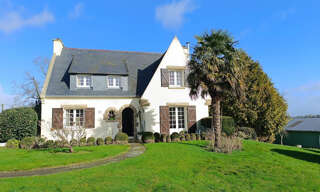 Maison 8 Pièces 150 m² à vendre à Laz (29520)