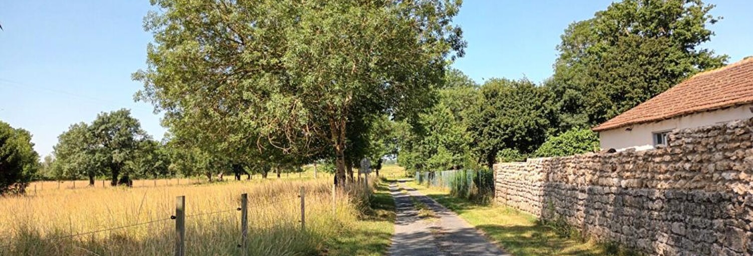 Terrain  723 m² à vendre à Le Mung (17350)