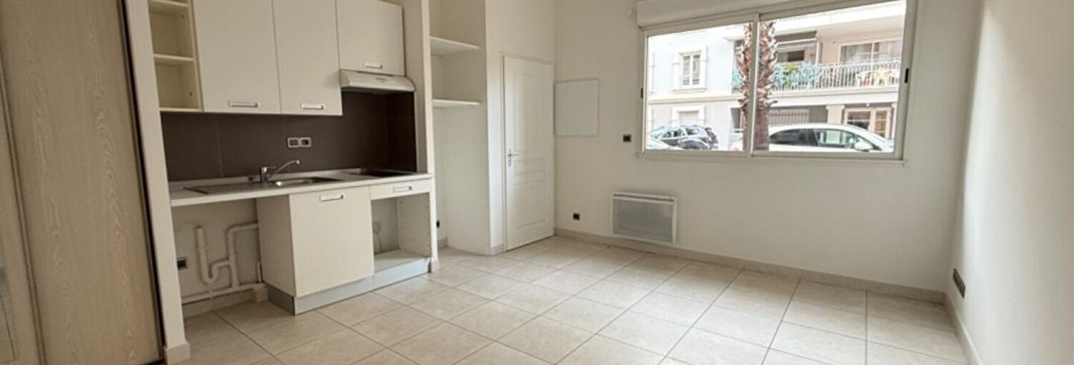 Appartement 1 Pièce 21 m² à vendre à Hyères (83400)