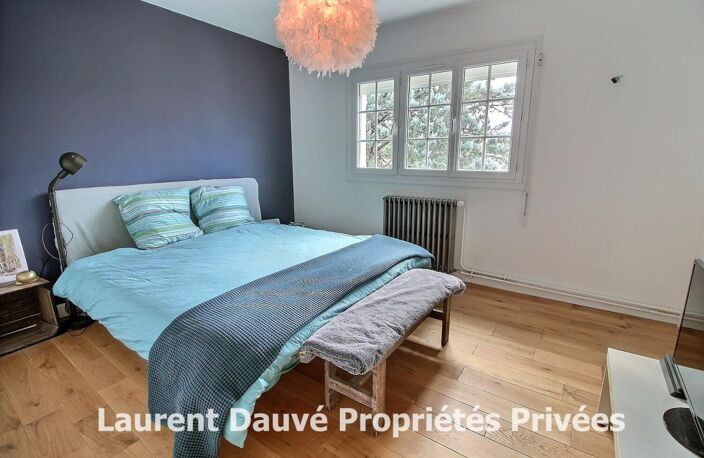 45590 SAINT CYR EN VAL - Maison individuelle sur s/sol - 5 chambres dont 2 au rdc - Quartier calme — photo 5