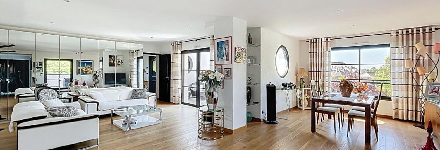 Appartement 5 Pièces 153 m² à vendre à Sautron (44880)