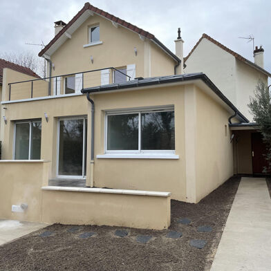 Maison 5 pièces 838350 €