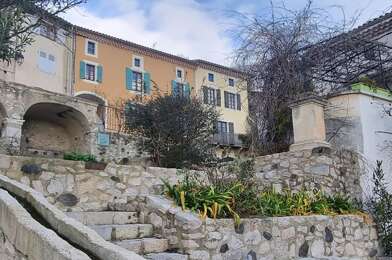 Appartement 7 pièces 182000 €