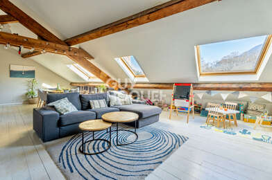 Appartement 4 pièces 330000 €