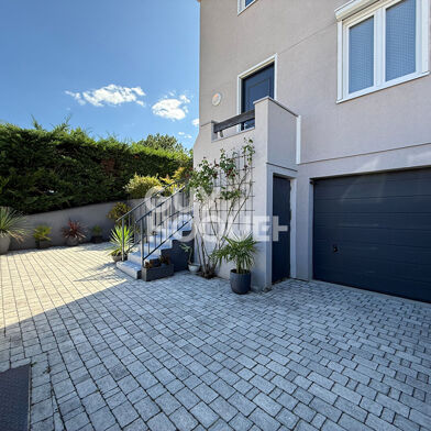 Maison 4 pièces 270000 €