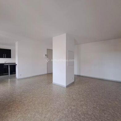 Appartement 3 pièces 540 €