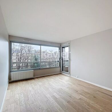 Appartement 2 pièces 2524 €