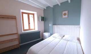 Maison 7 Pièces 200 m² à vendre à Véranne (42520)