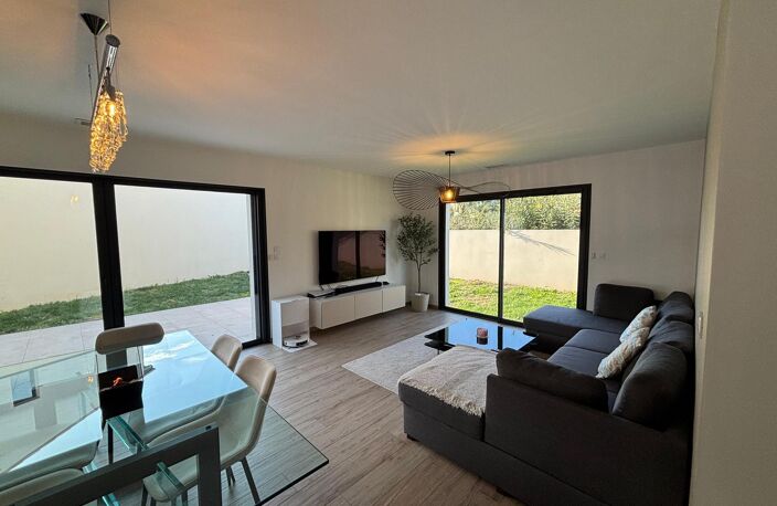Vente maison 6 pièces 130 m² Vic-la-Gardiole (34110) — photo 3