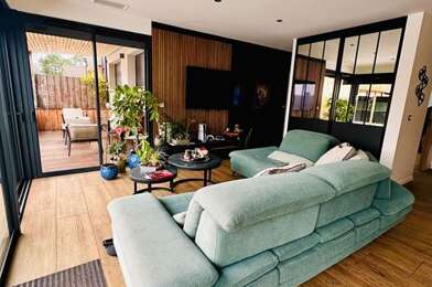 Maison 4 pièces 573000 €