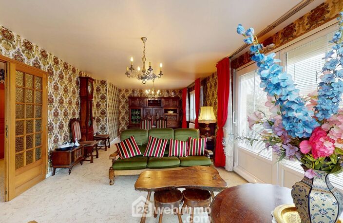 Maison - 136m² - Lacroix-Saint-Ouen — photo 2