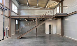 Local industriel  167 m² à louer à Bayonne (64100)