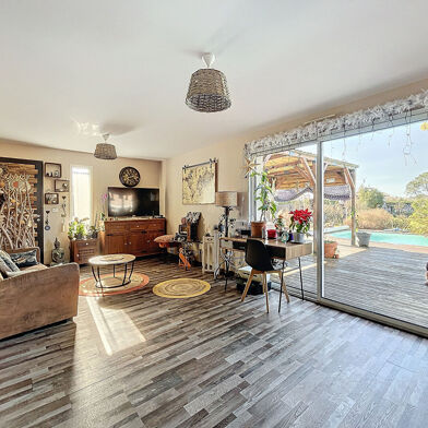 Maison 4 pièces 384000 €