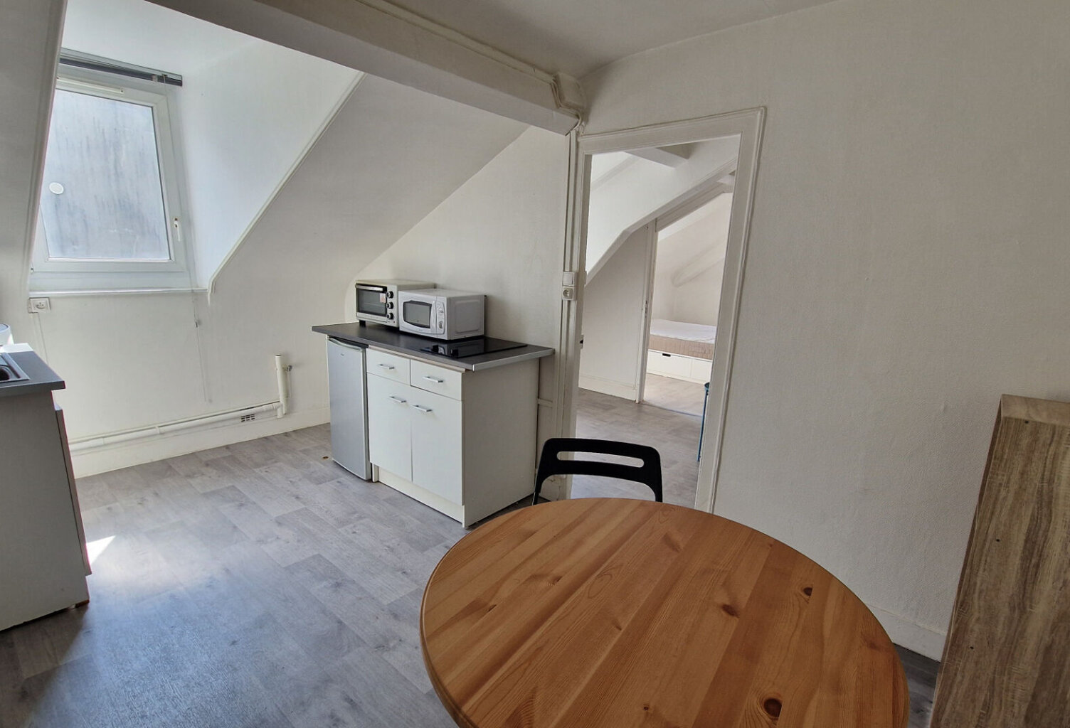 F2 MEUBLE AVEC JARDIN - ROUEN GARE — photo 1